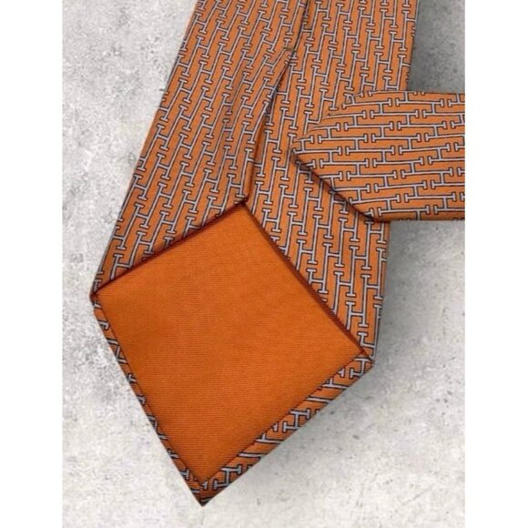 HERMÈS 5263 SA Silk Tie FRANCE XL Orange Monogram H W:3.7" EUC - Picture 5 of 6